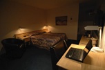 Chambre-Motel-Resto-Bar Le 1212