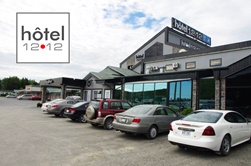 Hotel motel restaurant bar le 1212