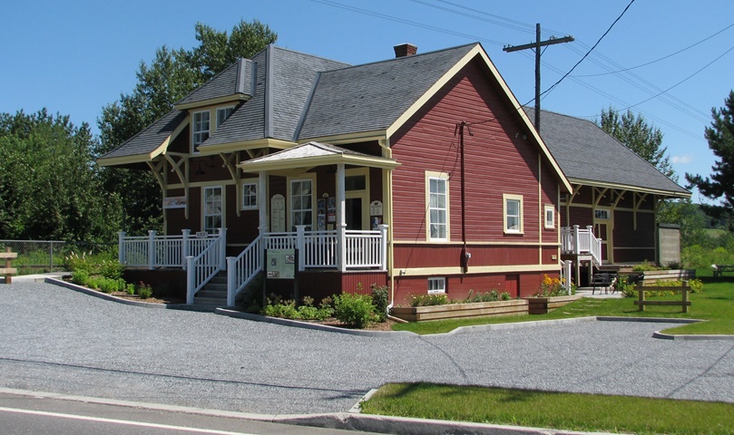 Old train station of Rivière-Bleue 