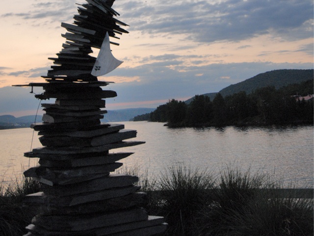 Sculpture near Lake Pohénégamook