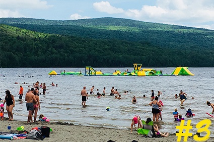 Pohénégamook Beach